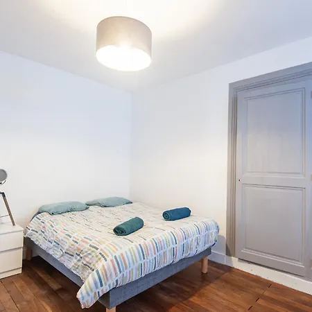 Appartement Ancien - 4 - Centre *