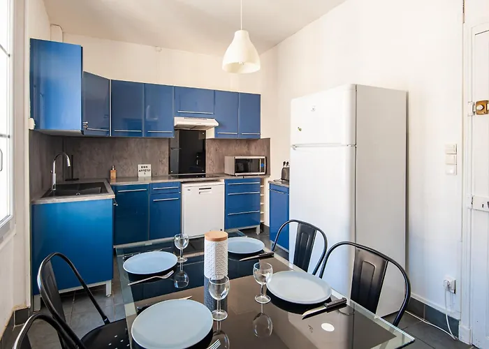 Ancien - 4 - Centre *